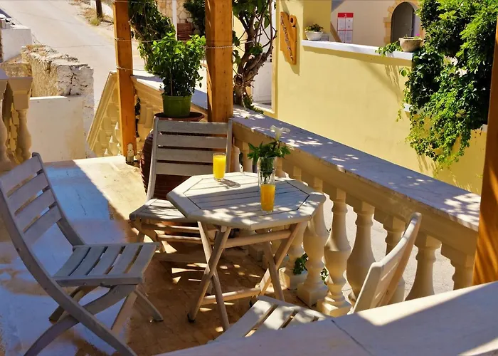 Remvi Assos Apartament *
