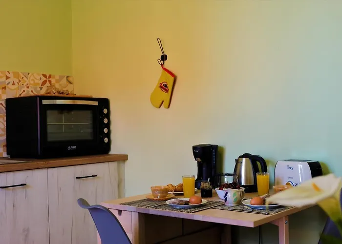Remvi Assos Apartament *