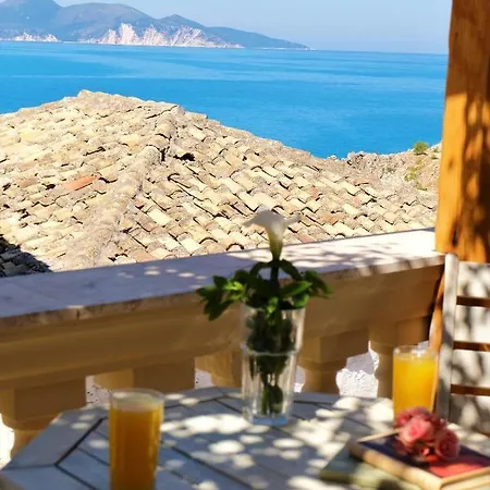 Apartament Remvi Assos *