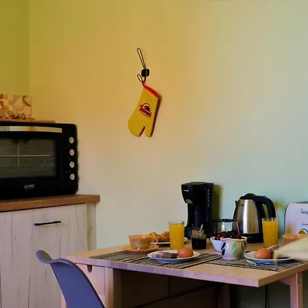 Remvi Assos Apartament *
